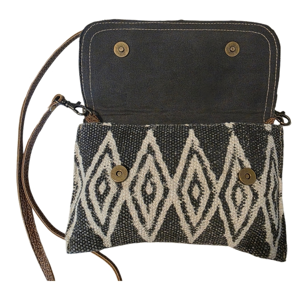 Myra canvas and cowhide small crossbody bag EUC - Picture 2 of 11